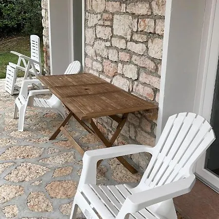 Vittoria Garda Apartman *